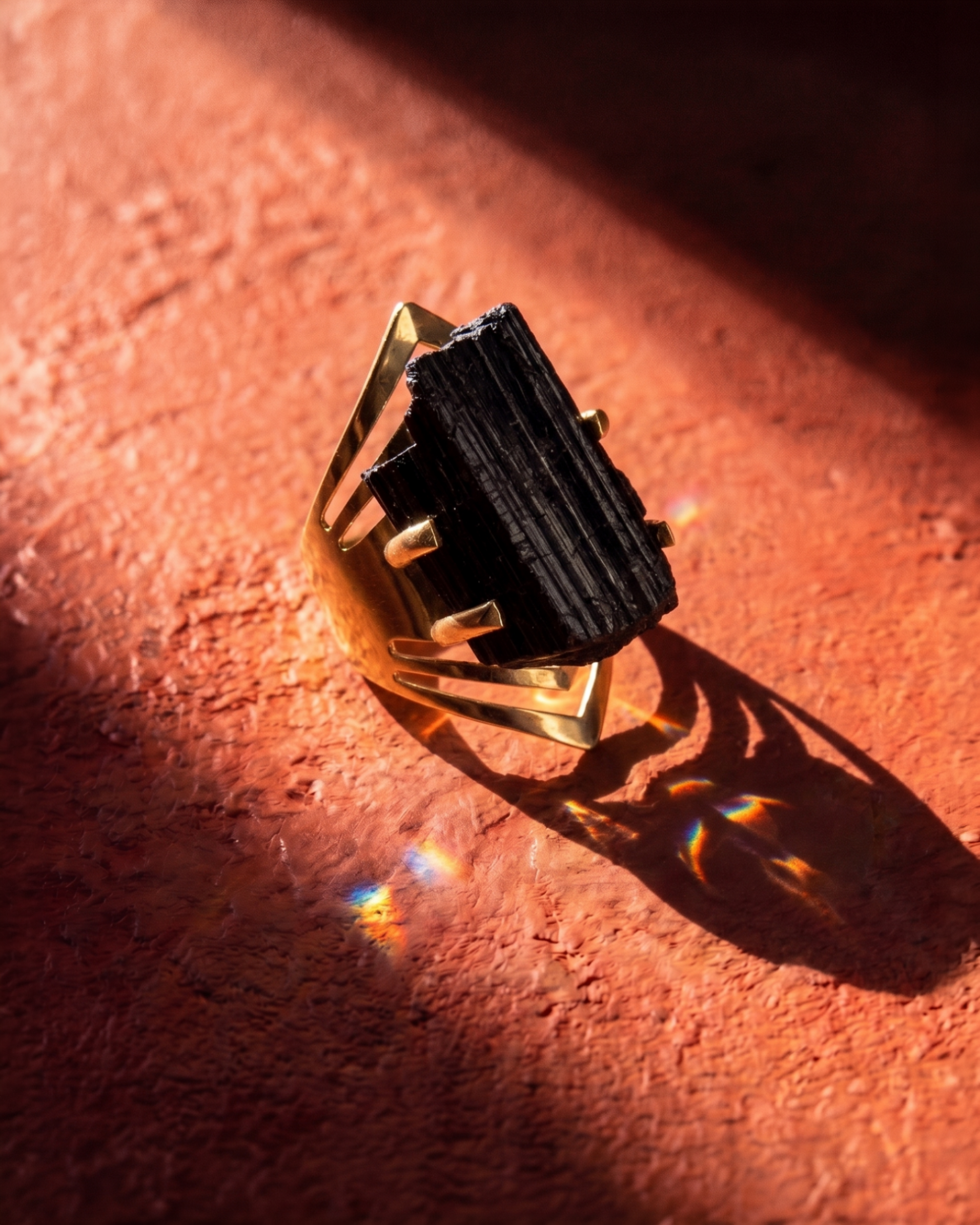 Anillo de Turmalina Negra